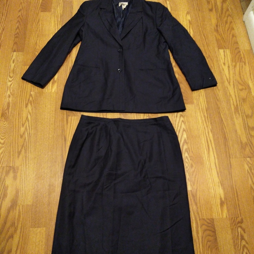 Vintage Louis Dell Olio Skirt Set up